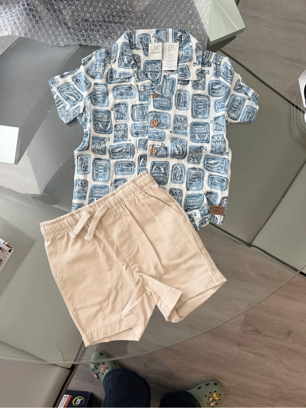 C&C California White and Blue Printed Short-Sleeve Button Shirt